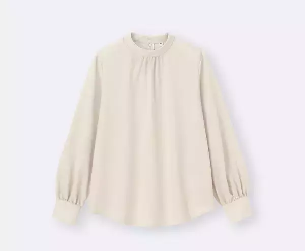 「【GU】2月12日まで値下げ中！きれいめコーデに大活躍するアイテム3選」の画像