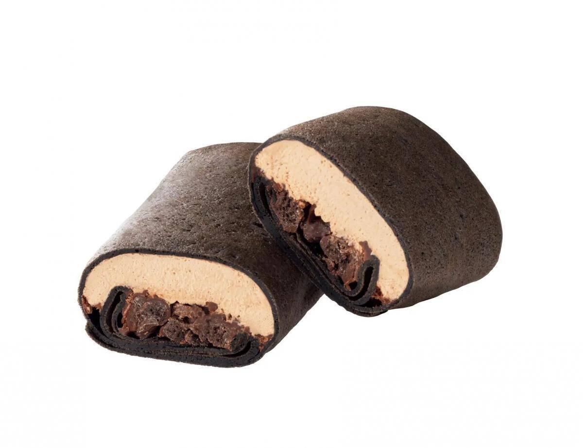 「ファミマ×ブラックサンダー」のコラボ再び！"ご当地サンダー"の味わいをイメージしたスイーツも見逃せない♡