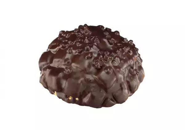 「「ファミマ×ブラックサンダー」のコラボ再び！"ご当地サンダー"の味わいをイメージしたスイーツも見逃せない♡」の画像