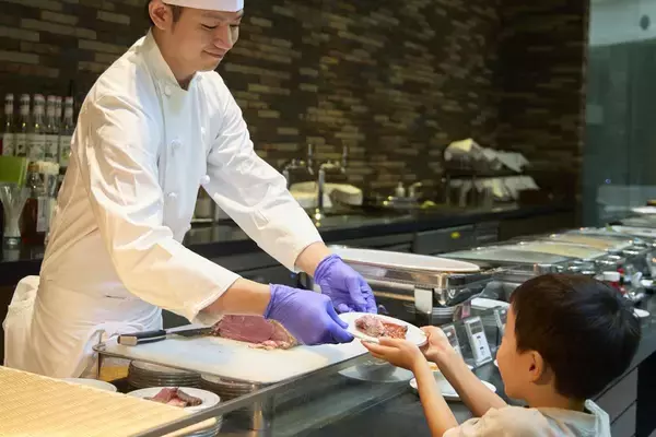 「【舞浜ビューホテル】宿泊の小学生は1000円で楽しめる「ゴールデンウィークディナービュッフェ」開催！GWの6日間はお得に。」の画像