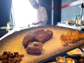 【都内の贅沢ランチ】ホテル最上階の鉄板焼レストラン、平日WEB予約限定プランが仲間入り。極上の美味しさ＆眺望でお値段以上すぎた。《編集部レビュー》