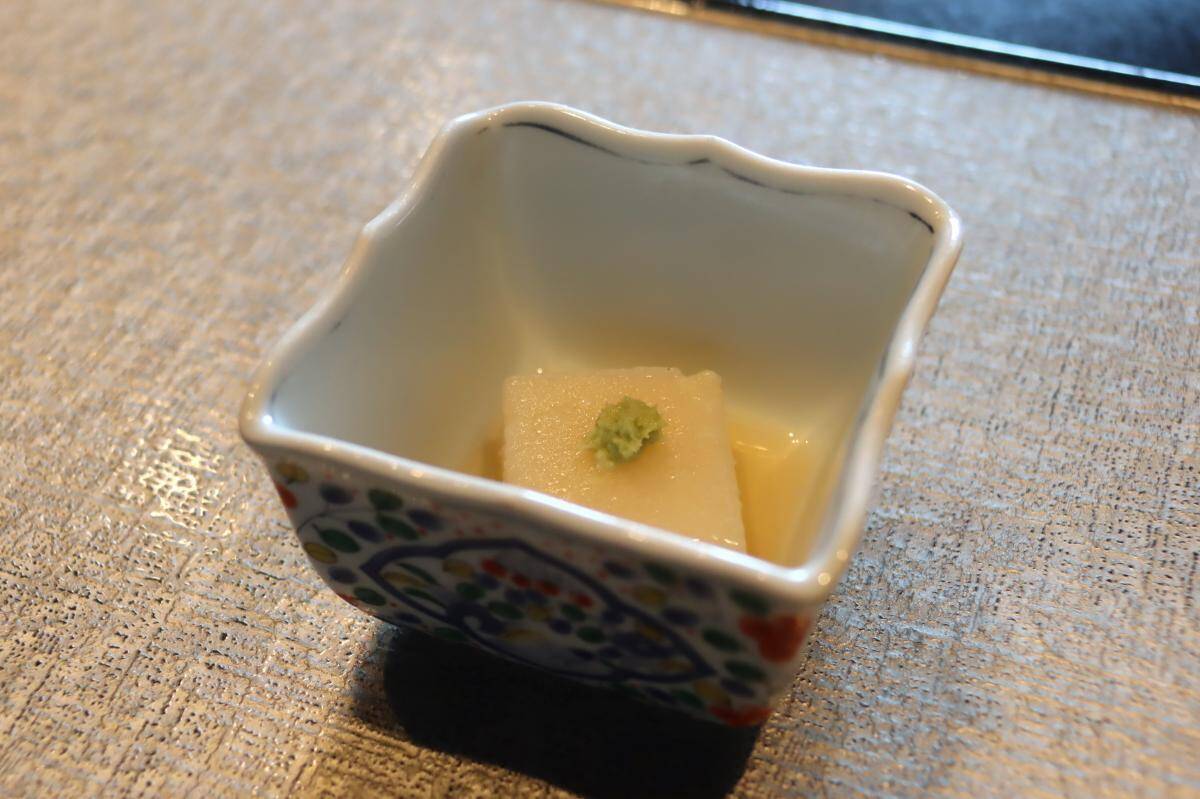 【都内の贅沢ランチ】ホテル最上階の鉄板焼レストラン、平日WEB予約限定プランが仲間入り。極上の美味しさ＆眺望でお値段以上すぎた。《編集部レビュー》