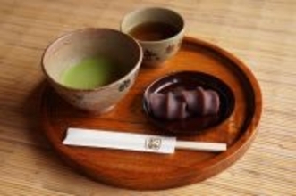 【日本橋三越】「つくりたての赤福餅」がその場で食べられる！東京初登場の「抹茶コルネ」も美味しそう《13日まで》