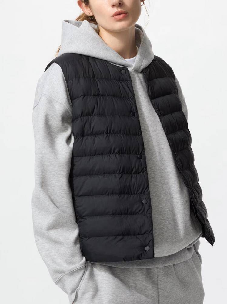 【ユニクロ最新チラシ】春の注目アイテムが大量値下げ中！脚長ジーンズも高機能ベストも特別価格に。