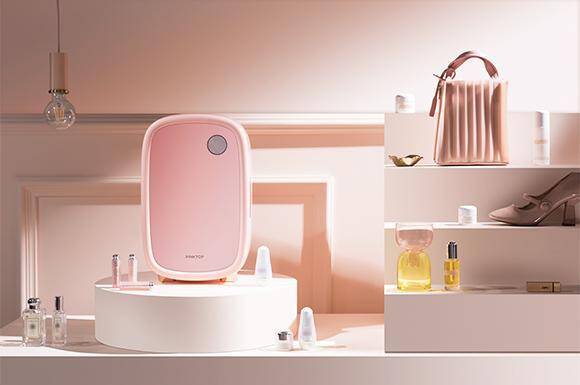 コスメ専用冷蔵庫って知ってる? 化粧品の品質をキープする優秀アイテム誕生!