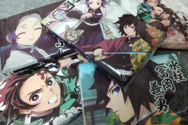 キャンドゥ 鬼滅の刃アニメ柄のポケットティッシュ発見 100円なら買っちゃうよね 2021年1月21日 エキサイトニュース