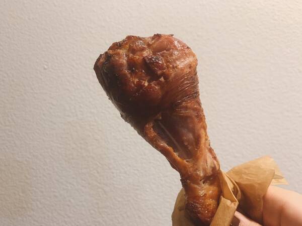 コストコのフードコートに新商品 ワイルドな ターキーレッグ 食べてみた 21年11月7日 エキサイトニュース コストコのフードコートに新商品 ワイルドな ターキーレッグ 食べてみた 21年11月7日 エキサイトニュース