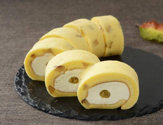 さすが「ローソン」わかってる！イチゴにお芋...幸せな甘さがたまらない♡ご褒美スイーツ3選