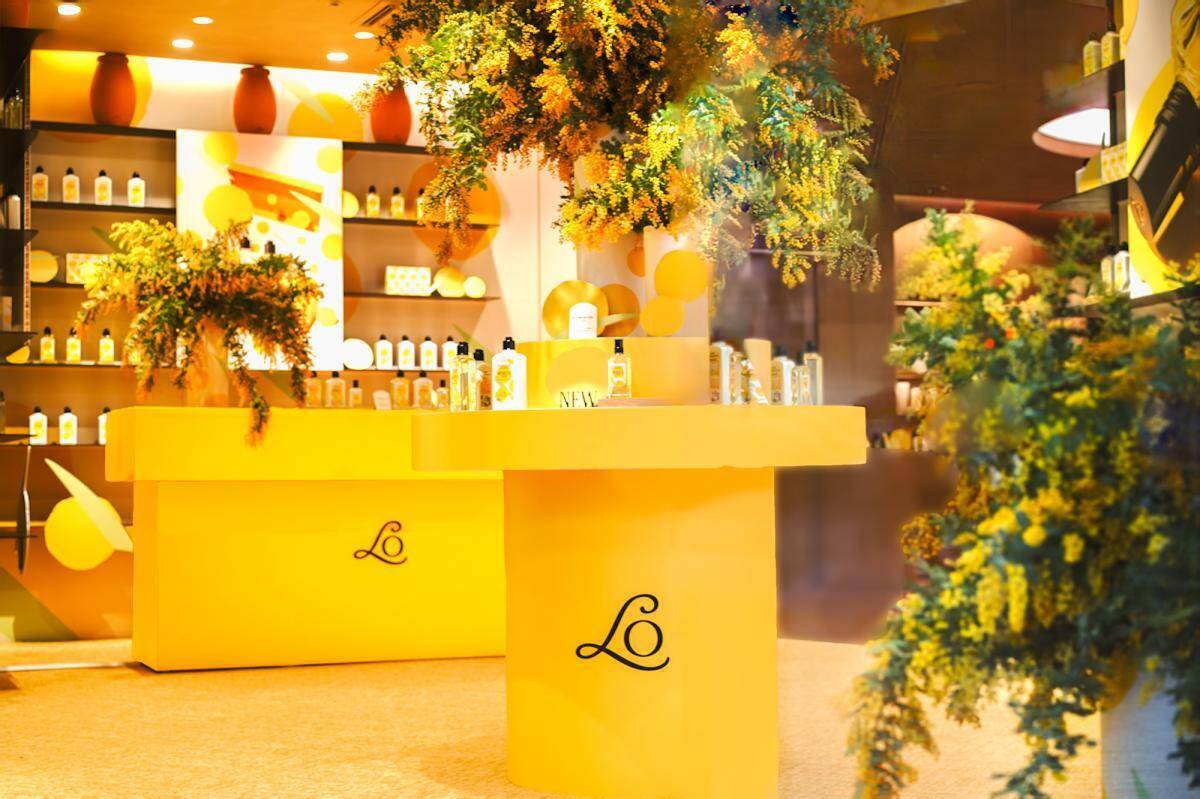 【ロクシタン】一部店舗でミモザのミニブーケをプレゼント。6600円以上の購入が対象、各日先着30人まで《国際女性デー》