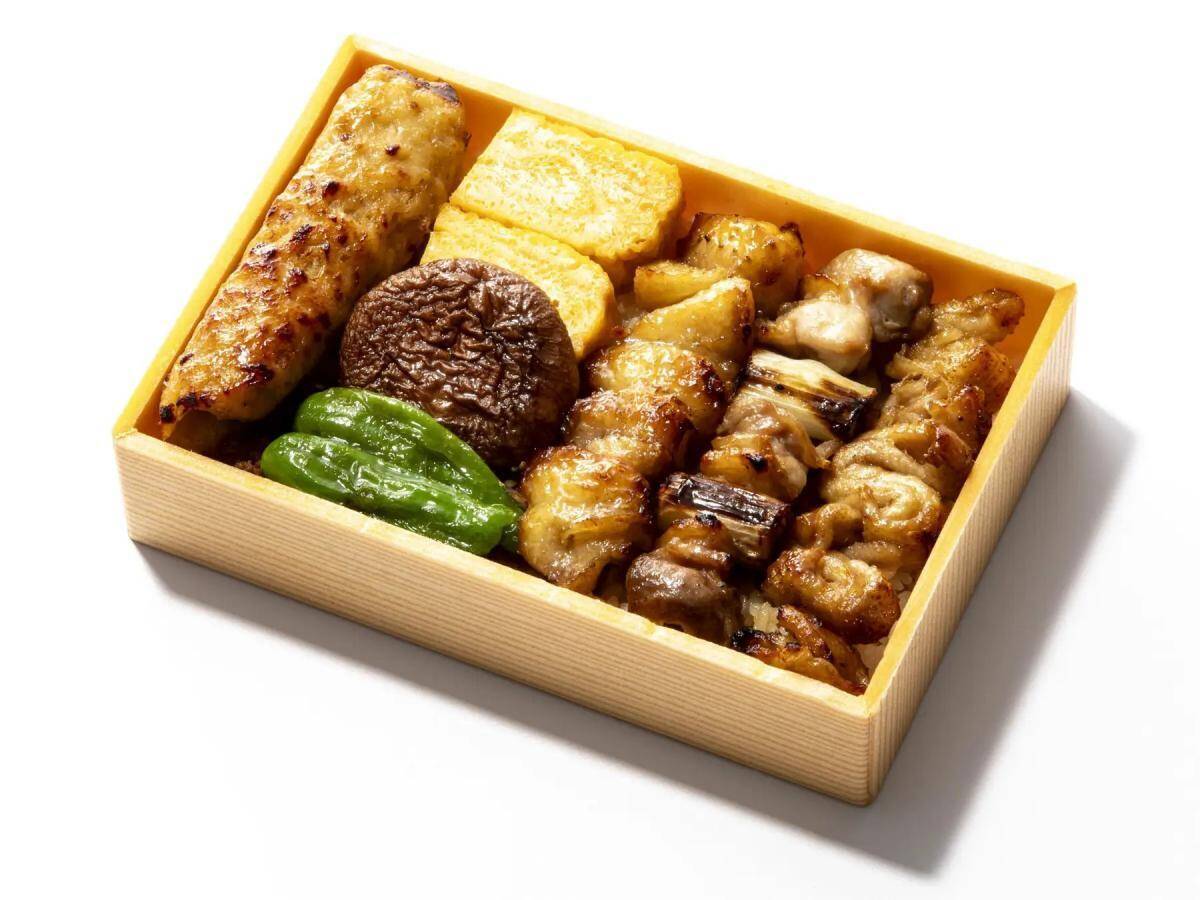 「また買いたい」「移動中の列車でも食べやすい」―グランスタ東京「店長101人が選ぶ弁当BEST10」はGWの駅弁選びの参考になる。