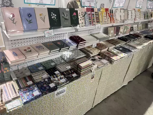 「大人も心がおどる...！文具女子博で見つけた胸きゅんステーショナリー6選。」の画像
