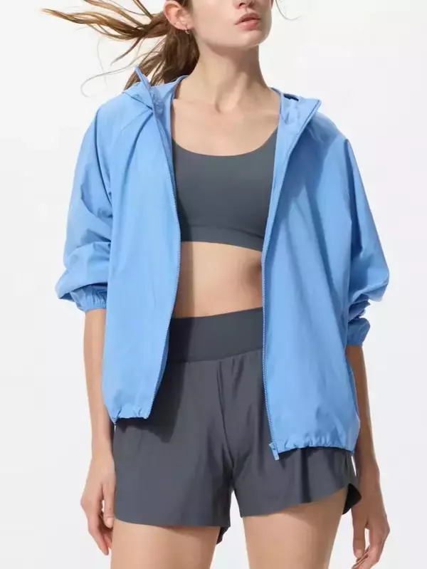 「【ユニクロ最新チラシ】最旬Tシャツや着回し力抜群の上質シャツなどがお買い得！人気の春夏アイテムをゲットするチャンス《4月16日まで》」の画像