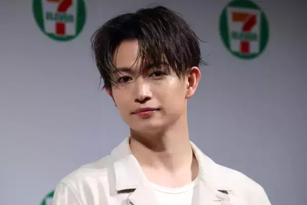 「僕のどタイプの味」生粋の甘党・綱啓永さんがセブンの推しスイーツをとろける笑顔で告白