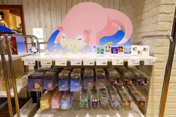 「【ポケモンスリープ】スタンプラリー参加でクーポンやステッカーゲットのチャンス！3周年のリアルイベントが横浜みなとみらいで開催中《8月23日まで》」の画像