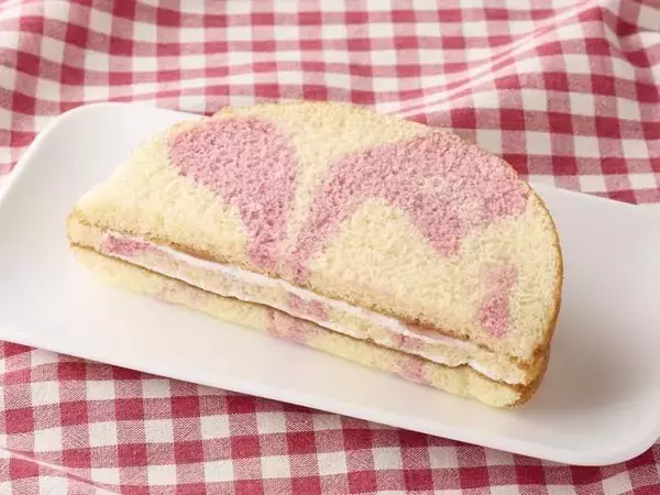 「ミニストップで「いちごフェア」開催中！旬いちごを使ったスイーツ＆パンが勢ぞろい♡」の画像