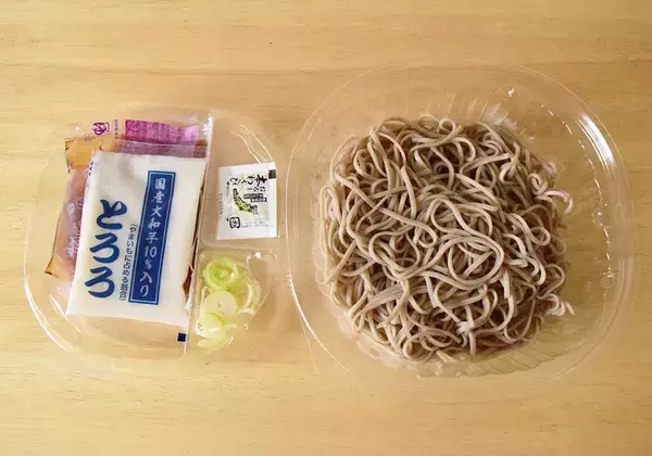 「コンビニ「冷やしとろろそば」を食べ比べ！ローソン・ファミマ・セブンで"とろろ"の味わいはどう違う？《実食レポ》」の画像