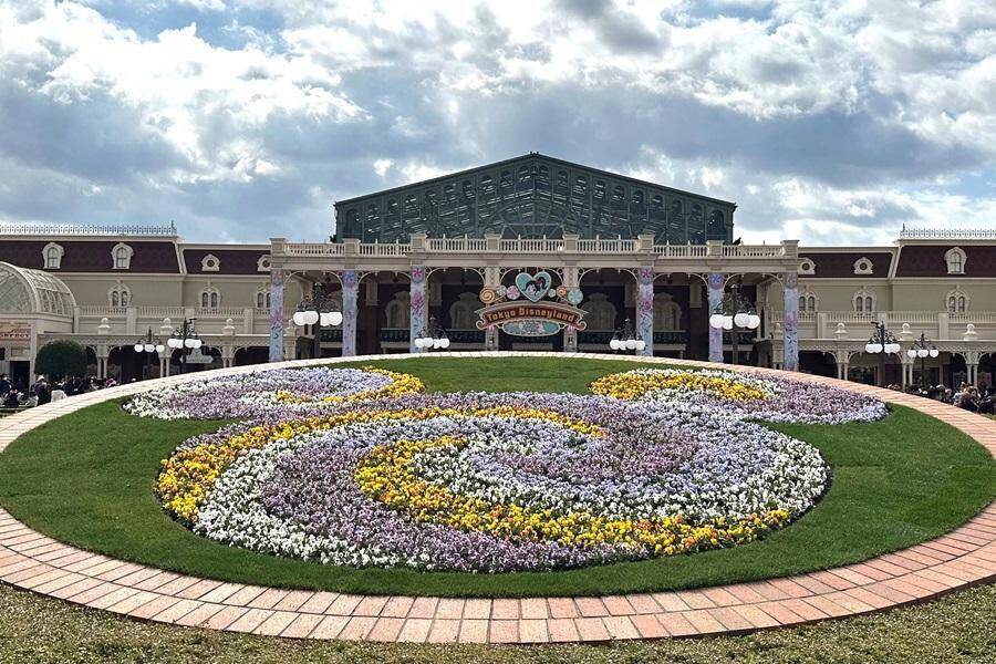 東京ディズニーランド、すでに"ヴァネパル"の世界に染まってる♡ビッグサイズの「パルパルーザ・パルフェ」は要チェック！《編集部レポ》