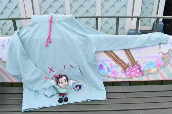 「東京ディズニーランド、すでに"ヴァネパル"の世界に染まってる♡ビッグサイズの「パルパルーザ・パルフェ」は要チェック！《編集部レポ》」の画像