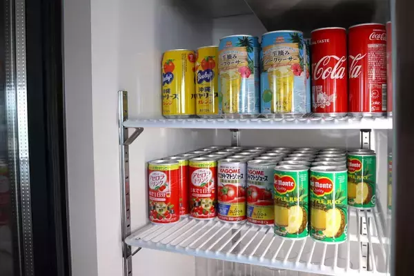 「【那覇の穴場】ラウンジをフルに堪能する大人のご褒美ホテルステイ。「沖縄ハーバービューホテル」でリアルに過ごした1泊2日をレビュー。」の画像