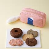 「紀ノ国屋の新発売"ねこスイーツ"が可愛すぎる♡モフモフのしっぽ付きポーチにミニスイーツバッグ...ギフトにもぴったり。」の画像3