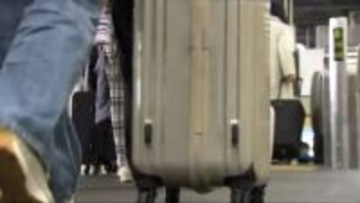 帰省ラッシュのピークは30日と3日　新幹線自由席で混雑始まる　JR東日本