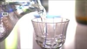 輸出は“過去最高”の一方で 国内出荷量は3年連続の減少で最盛期の4割以下に　新潟県産日本酒