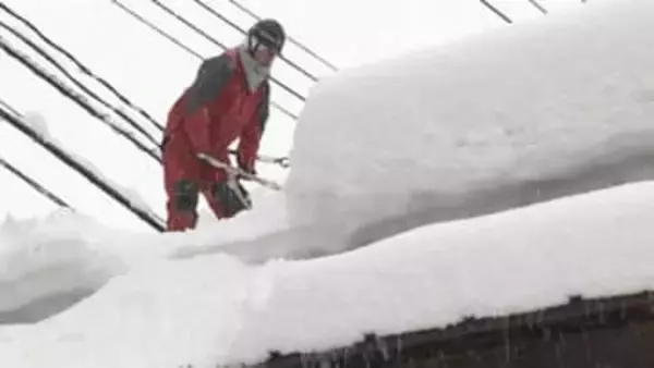 家屋倒壊の恐れ 長岡市にも『災害救助法』 “雪下ろし”費用を国と県で負担　前日の小千谷と魚沼に引き続き適用を拡大　新潟県