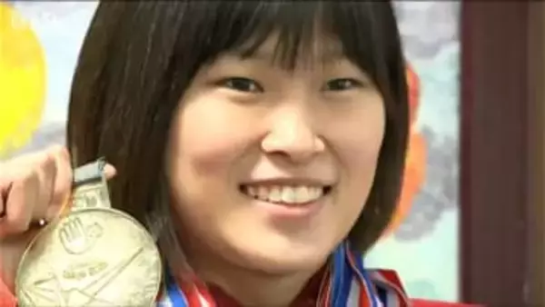 「チームは金メダル 個人としてはエースとして活躍できるように」デフ女子バレー金メダルの岡田夕愛 選手が上越高校に凱旋