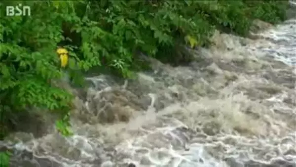 新潟県内大雨続く　佐渡には「レベル4土砂災害危険警報」25日夜遅くまで低い土地の浸水や河川の増水・氾濫に警戒を