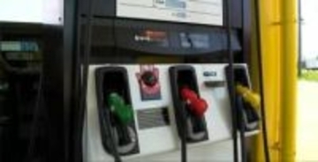 暫定税率廃止後水準の150円台へ『ガソリン価格』11日以降さらに下がり