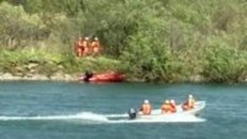 新潟・阿賀野川での巡視船転覆事故　流されていた60代の男性の死亡確認　船は橋脚に衝突し転覆