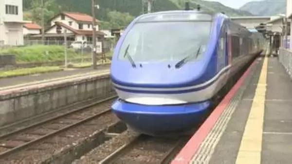 「ホーム上のお客様と接触し停車した」　特急列車「スーパーはくと」が駅を通過しようとした際…接触事故　約1時間半運転見合わせ、約400人に影響