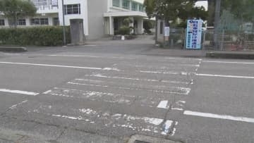 横断歩道を渡っていた男性、車にはねられ死亡　運転手の男(25)を逮捕　島根県益田市