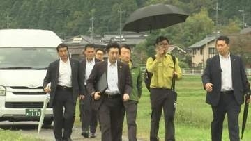 クマの出没が過去5年で最多の鳥取県　「地域の声をしっかりと財政当局に伝えていくことは大事」　クマ被害対策の担当大臣・笹川博義大臣が視察
