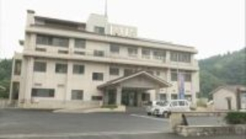 「車が海に落ちている」海中の転落車両から男性を発見するも、病院で死亡を確認　ヨットハーバーの桟橋から転落か　島根県隠岐の島町