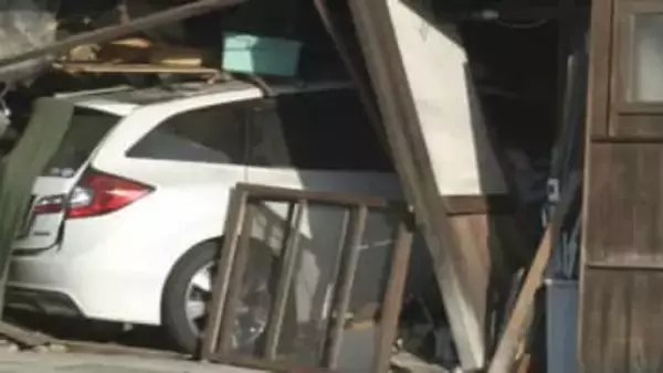 信号無視を繰り返し倉庫に突っ込む　パトカーの制止振り切り逃走した車両を運転の男を酒気帯び運転などで再逮捕　島根県警松江警察署