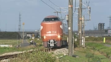 新型やくも273系「ブルーリボン賞」受賞で記念式典　381系の後継として去年4月にデビュー