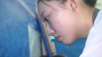 卒業目前に高校退学を決意…18歳の女性アーティスト・竹安桜子さん　全てを賭けアートに向き合う「自分にとって最高の選択をしたくて」