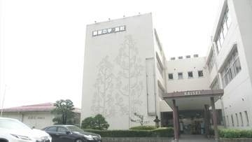 男子部員の頬を平手打ち・口や鼻をタオルでふざぐ・「アホ」「ボケ」「しばくぞ」と暴言を吐く…私立中学校柔道部顧問の20代男性教諭が体罰、内部告発で発覚　「叱咤激励のつもりだった」と話す
