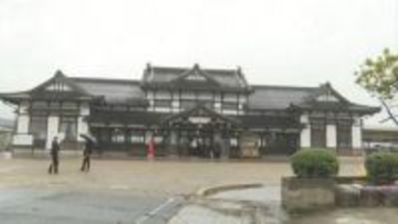 国の重要文化財「旧大社駅」100年前の駅舎が蘇る…5年間の修理終えリニューアルオープン　「三等待合室」、レトロな「切符売り場」…総事業費12億5000万円かけ復元された姿とは？