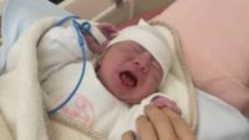 5男4女の11人家族　末っ子誕生に密着　予定日1週間前、検診時に子宮口6センチで緊急入院　その時、小児科医のパパは…「僕、今東京にいるんですよ」【米子の大家族・後編】