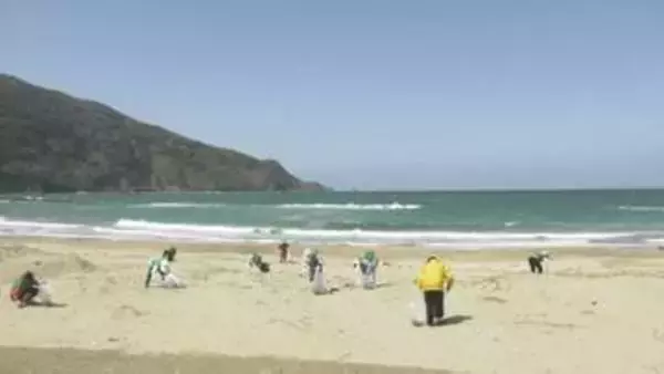 「お茶で島根を美しく。」伊藤園が海岸清掃活動