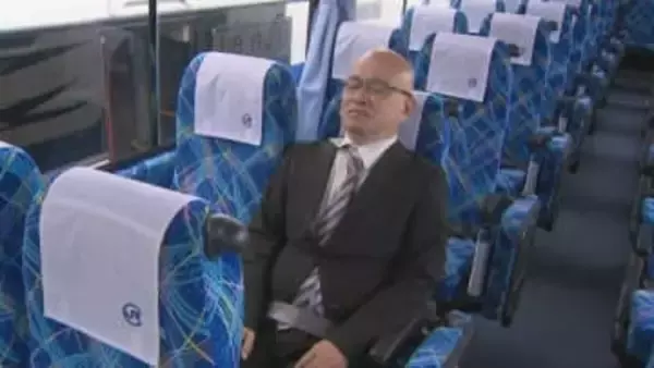 高速バスの「相席ブロック」深刻　「乗務員の目の前でキャンセル」「自分の周り、“ロ”の字にガサっと空席に…」　対策は？キャンセル手数料値上げした会社も　「2時間前から最大100％」