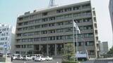 「「金の延べ棒3本」(約4000万円相当)をコンビニ駐車場で受け取った疑い…兵庫県の無職の男を逮捕　被害男性は「佐藤」と名乗る女のアカウントとやり取りし好意を抱き…金の延べ棒21本・現金・金貨など約3億2448万円相当をだまし取られていた」の画像1
