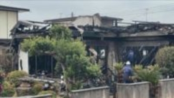 遺体は高齢夫婦か？　島根県江津市で民家全焼　焼け跡から性別不明の2人の遺体