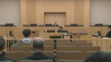 「あおり運転の通報があった」「運転中“短気”になる」との証言も…横断歩道で小学生をはね死亡させ、その場から立ち去った元トラック運転手の男　後続車両のクラクションに「気づかなかった」　窓には「黒いフィルム」…初公判で語られたことは【後編】