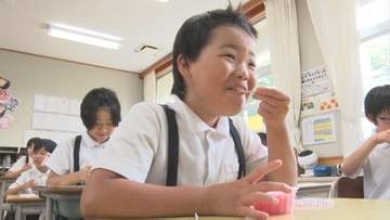 真夏日の終業式…届けられた「カップアイス」…なぜ？「昼休み中に元気に遊んでいる姿を見ると…」島根・松江市