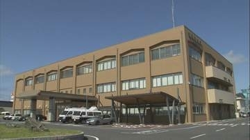 夏休み中の海水浴場で…「女性のトイレに男が入った」　住所不定の無職の男が女性用公衆トイレに侵入、監視員が目撃→現行犯逮捕