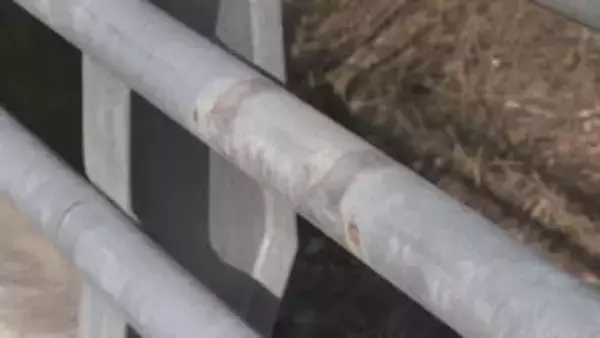 換金目的か…ブロンズ製「橋名板」がなくなっている…住民が気付き駐在所に通報　調べてみると、ほかの橋でも被害が　島根県浜田市