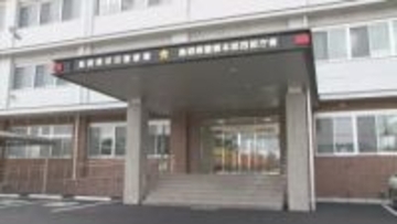 「男が女性を追いかけている」　５０代女性につきまとい、勤務先に押しかけた疑い　４０代の派遣社員の男を逮捕　島根県浜田市